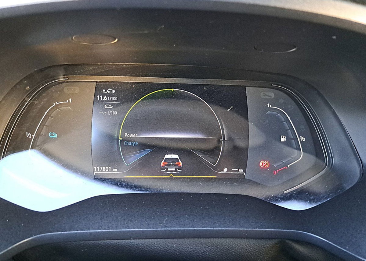 Renault Captur Full Hybrid E-Tech 145 CV Intens (12)