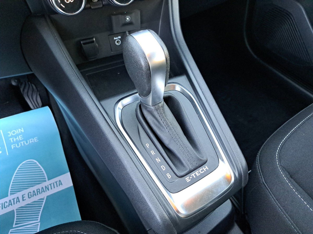 Renault Captur Full Hybrid E-Tech 145 CV Intens (15)