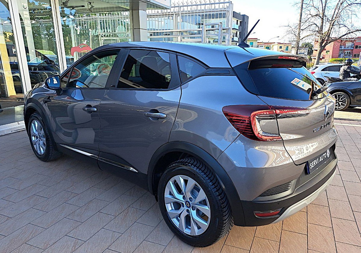 Renault Captur Full Hybrid E-Tech 145 CV Intens (9)