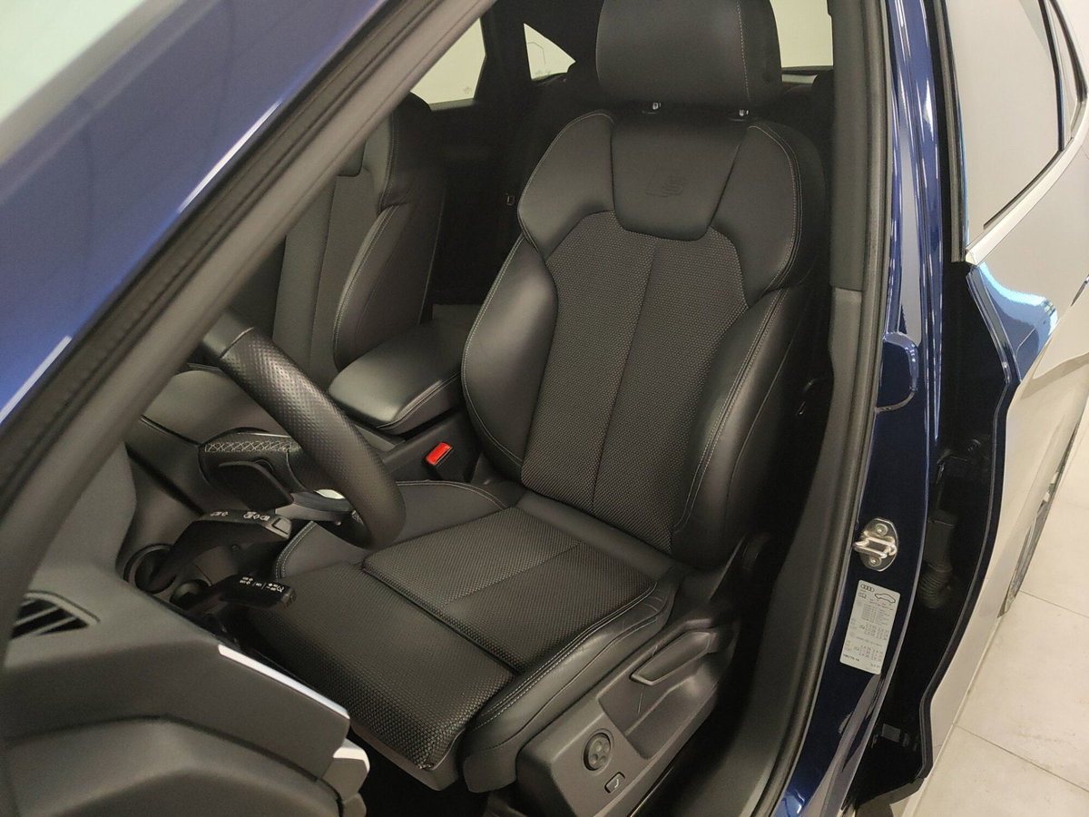 Audi Q4 Sportback Q4 45 e-tron quattro S line edition (4)