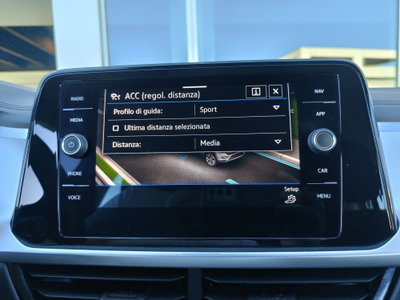 Volkswagen T-Roc 1.0 TSI Life (11)