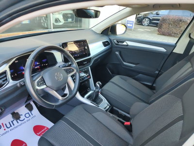 Volkswagen T-Roc 1.0 TSI Life (20)