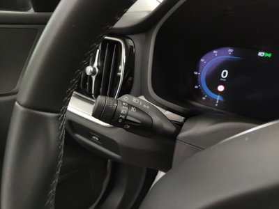 Volvo V60 2.0 b4 Plus Dark auto (17)