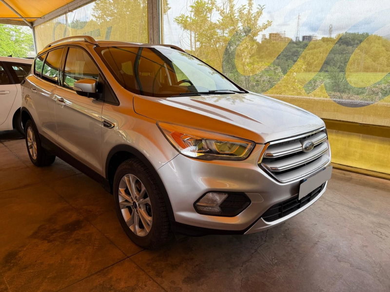 Ford Kuga 1.5 TDCI 120 CV S&S 2WD Titanium