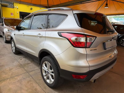 Ford Kuga 1.5 TDCI 120 CV S&S 2WD Titanium (4)