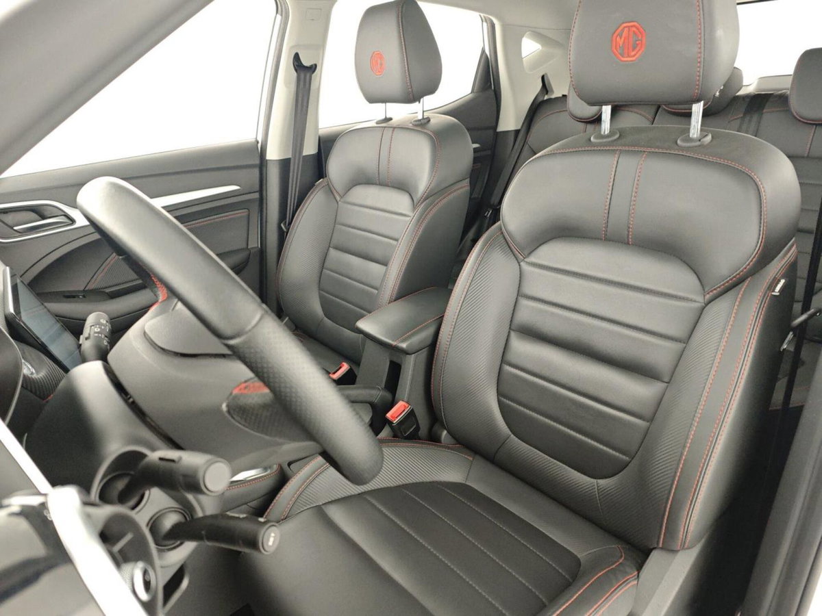 Mg ZS (2021-->) ZS 1.0T-GDI aut. Comfort (10)