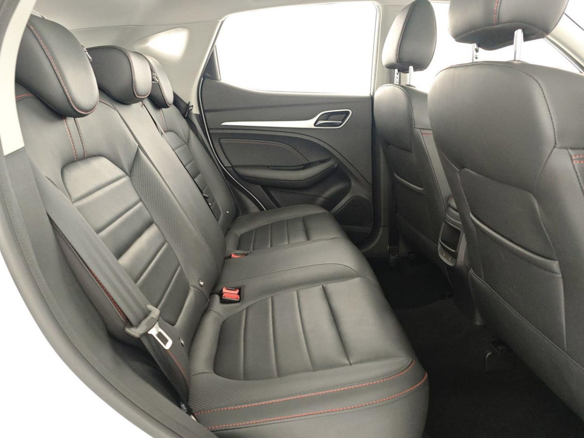 Mg ZS (2021-->) ZS 1.0T-GDI aut. Comfort (14)