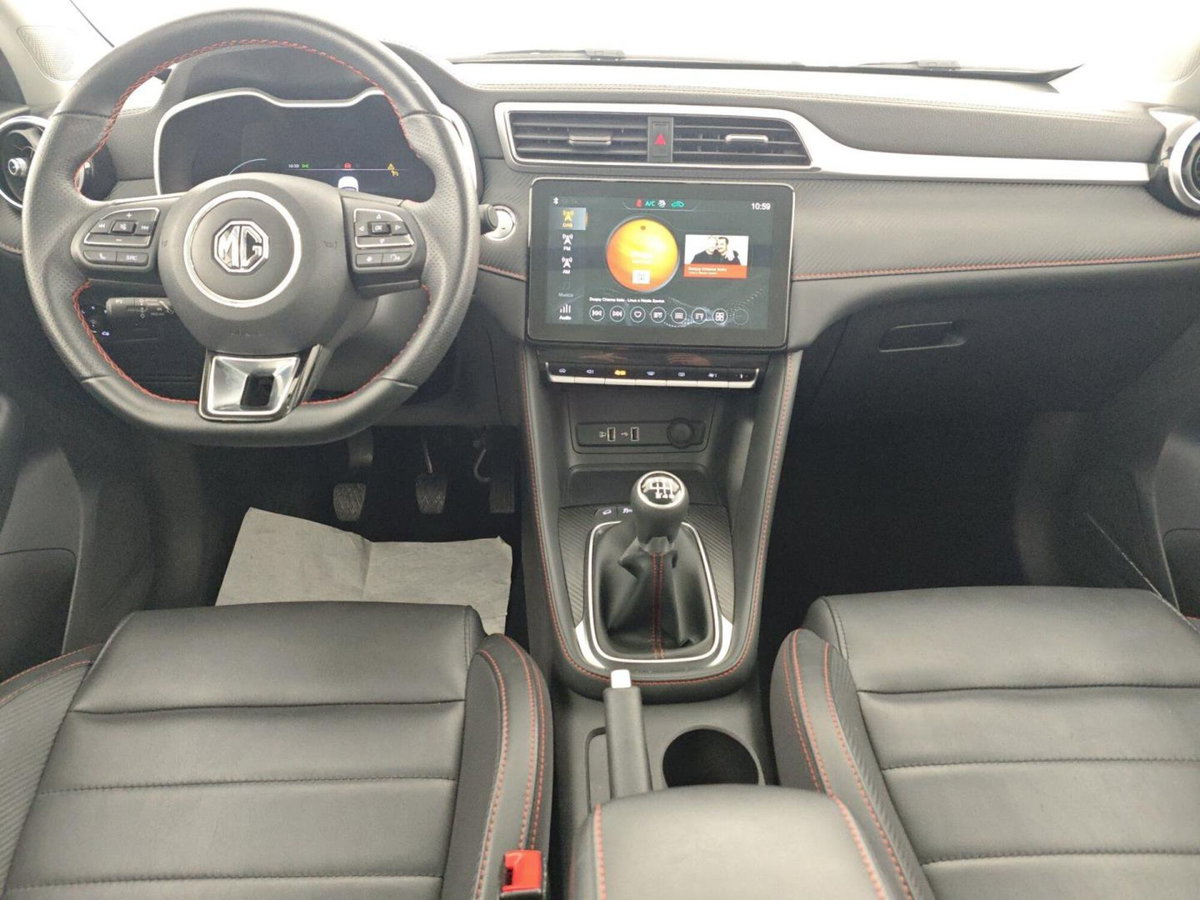 Mg ZS (2021-->) ZS 1.0T-GDI aut. Comfort (19)