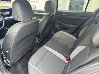 Volkswagen Golf 1.5 tsi Life 115cv (13)