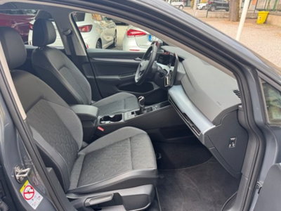 Volkswagen Golf 1.5 tsi Life 115cv (17)