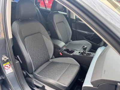 Volkswagen Golf 1.5 tsi Life 115cv (18)