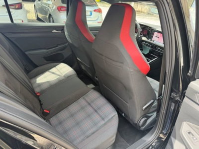 Volkswagen Golf 2.0 TSI GTI DSG (18)