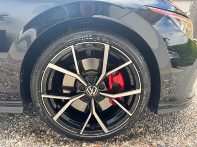 Volkswagen Golf 2.0 TSI GTI DSG (9)