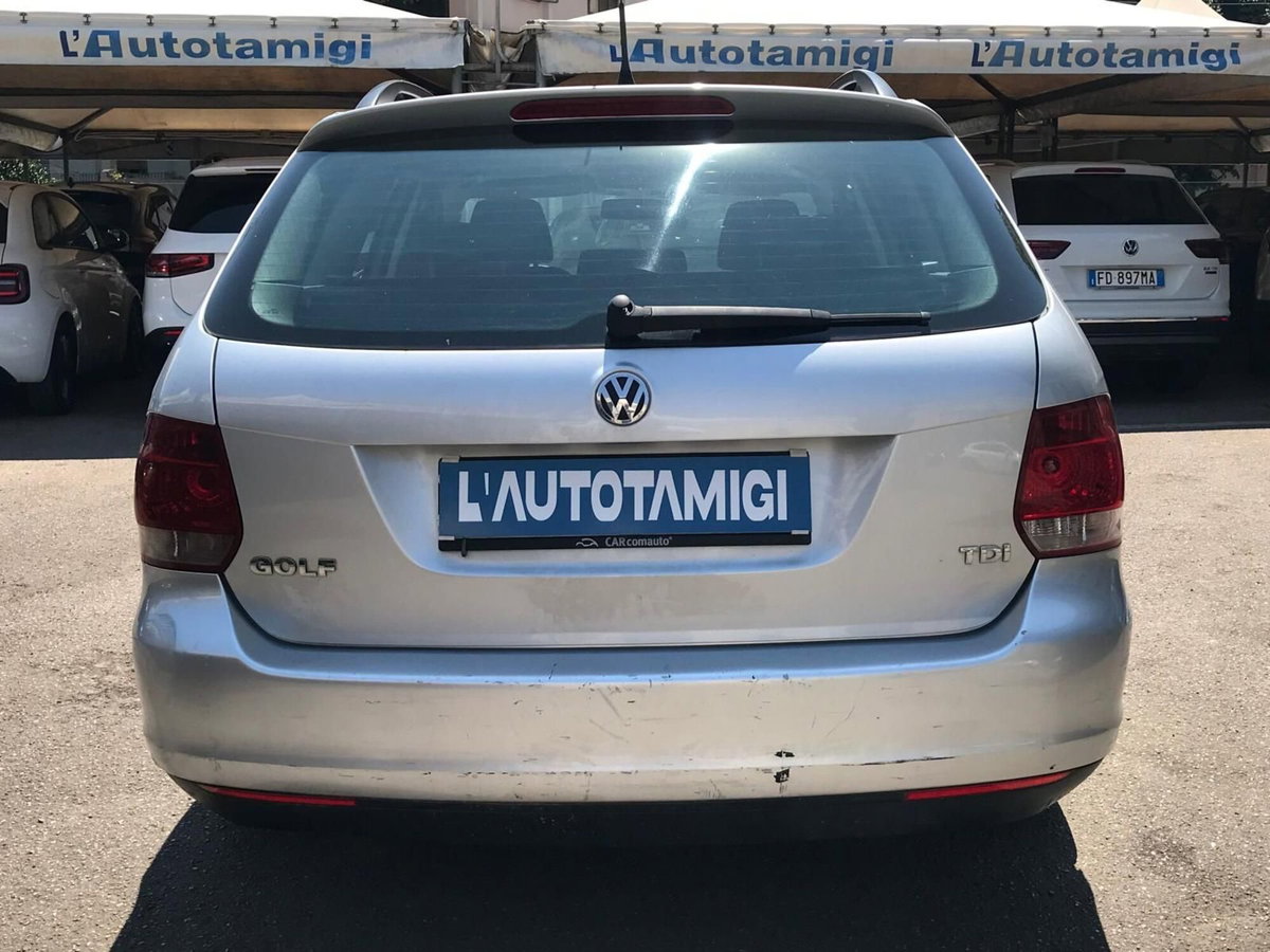 Volkswagen Golf Variant 1.9 TDI DPF DSG Comfortline (6)