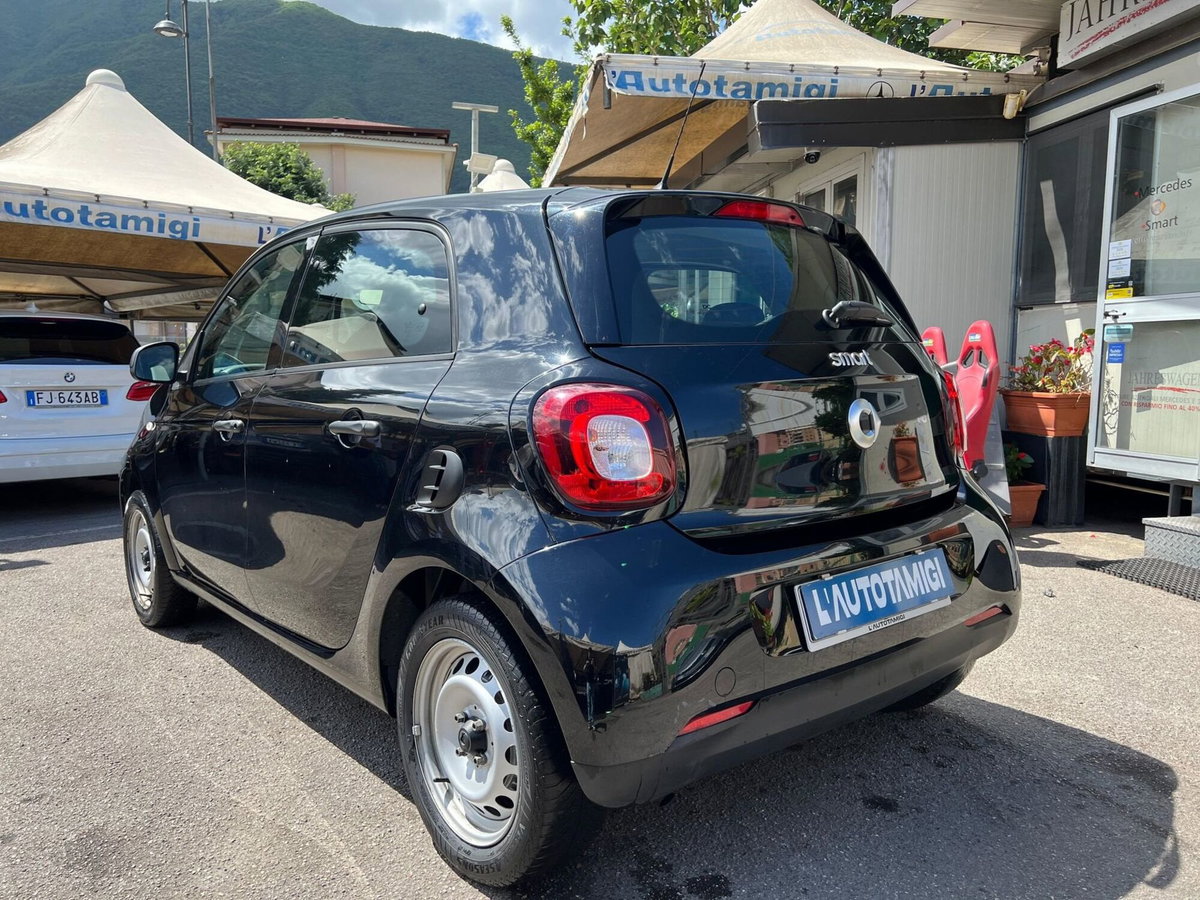 smart forfour forfour 70 1.0 Prime (3)
