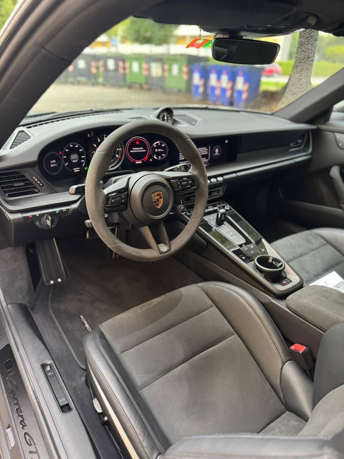 Porsche 911 Cabrio Cabrio 3.0 Carrera 4 GTS (5)