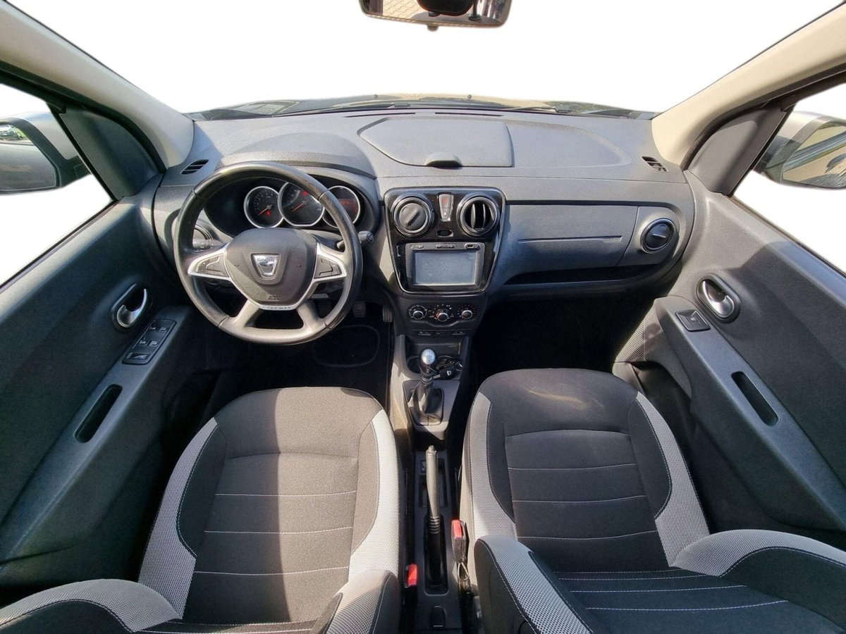 Dacia Lodgy 1.5 dCi 8V 110CV 7 posti Prestige (11)