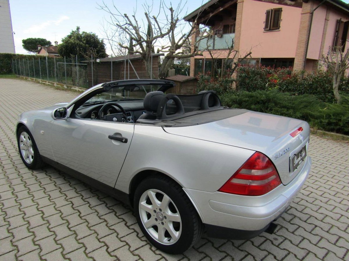 Mercedes-Benz SLK 200 cat (11)