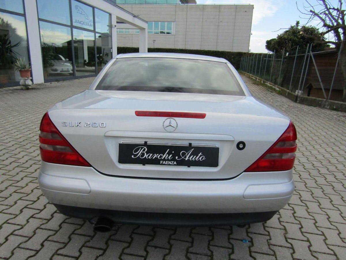 Mercedes-Benz SLK 200 cat (7)