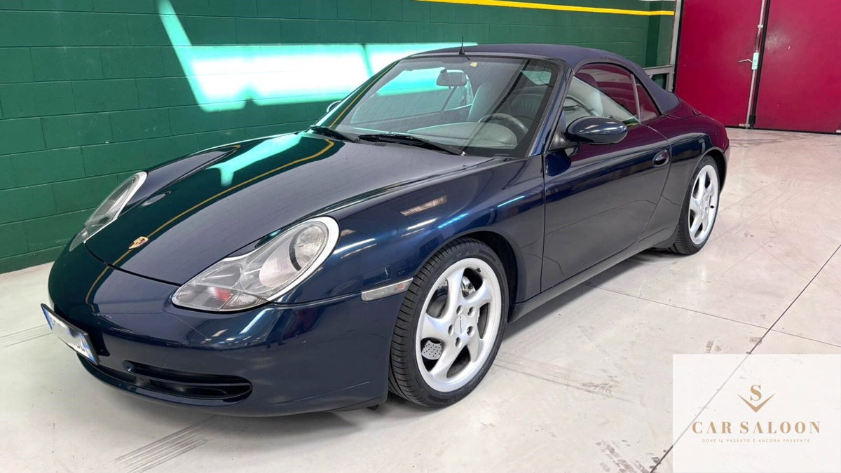 Porsche 911 Cabrio Carrera 4 cat (2)