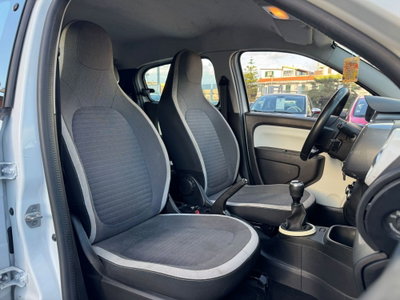 Renault Twingo SCe 65 CV Zen (10)