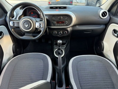 Renault Twingo SCe 65 CV Zen (12)