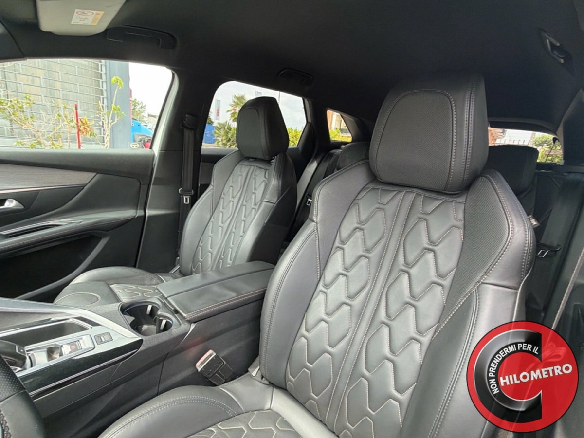 Peugeot 3008 BlueHDi 180 S&S EAT6 GT (14)
