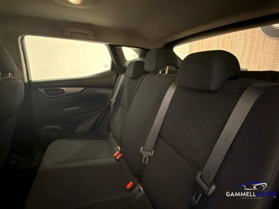 Nissan Qashqai 1.5 dCi N-Connecta (17)