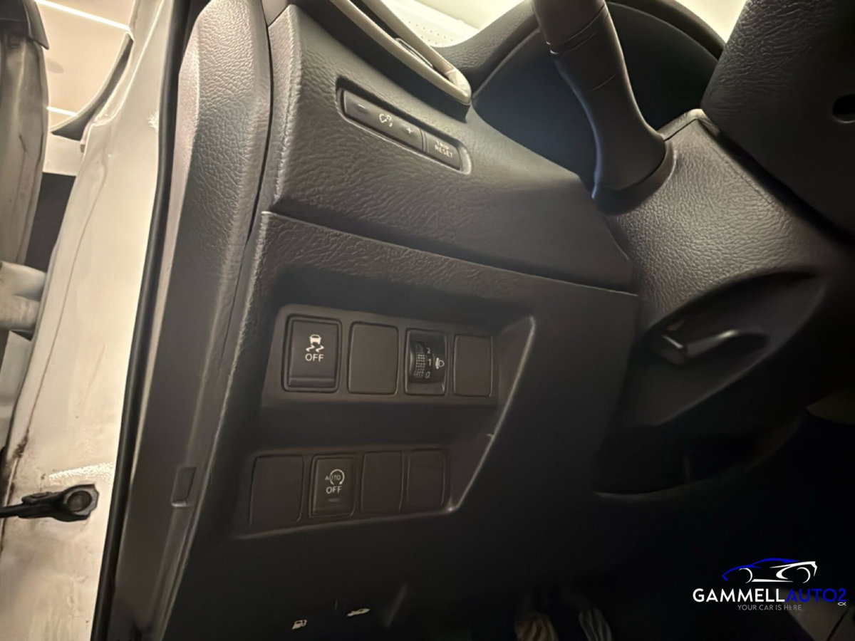 Nissan Qashqai 1.5 dCi N-Connecta (20)