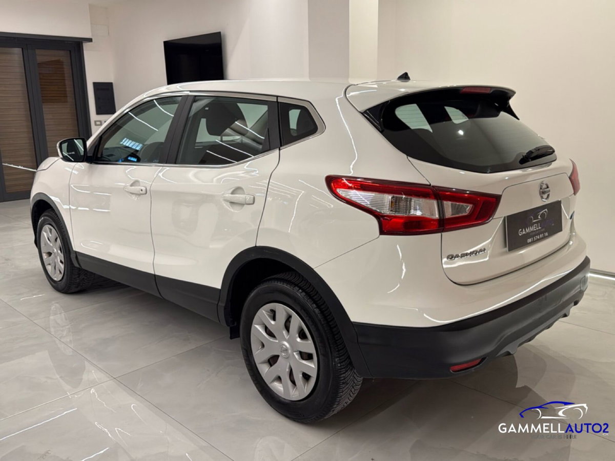 Nissan Qashqai 1.5 dCi N-Connecta (7)