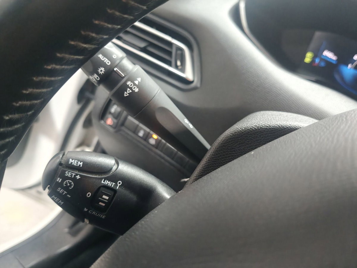 Peugeot 308 SW BlueHDi 130 S&S Active Business (20)