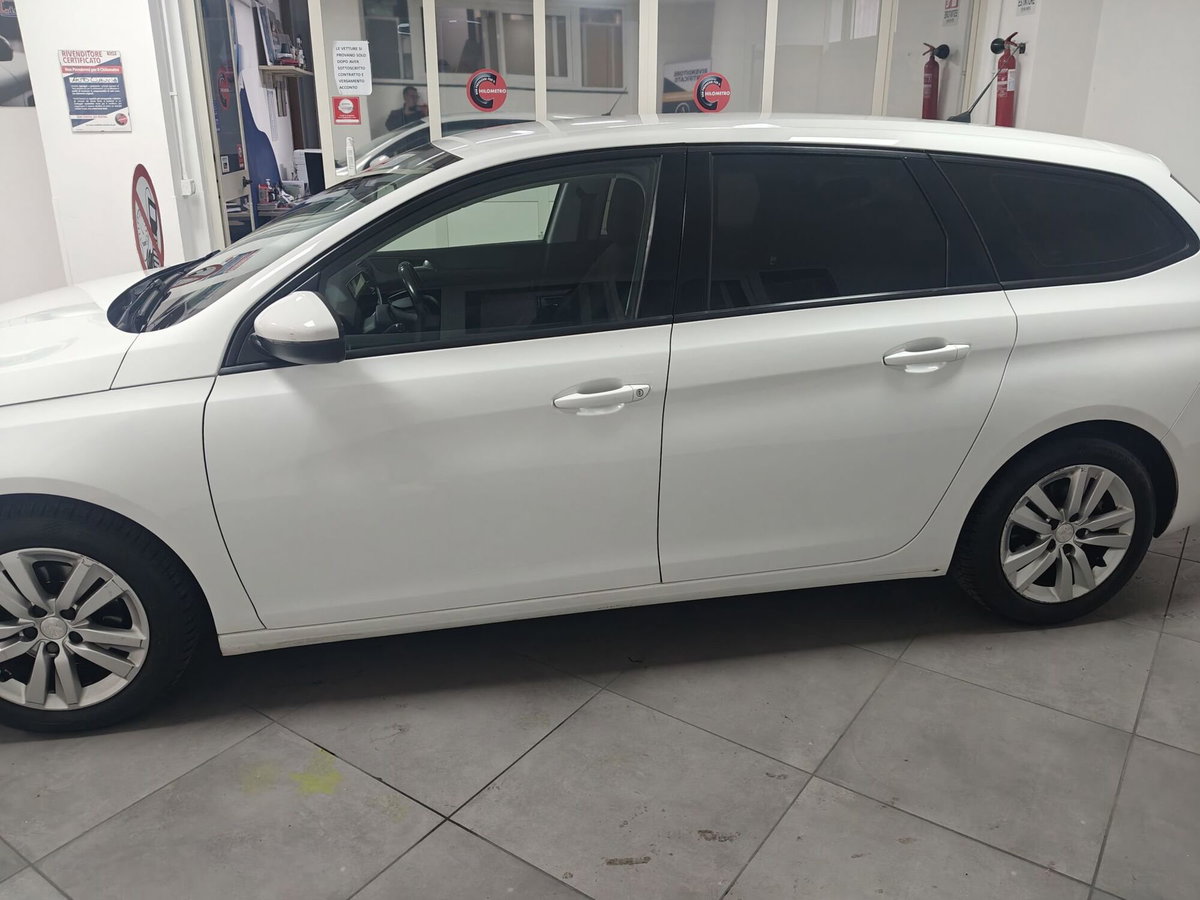 Peugeot 308 SW BlueHDi 130 S&S Active Business (7)