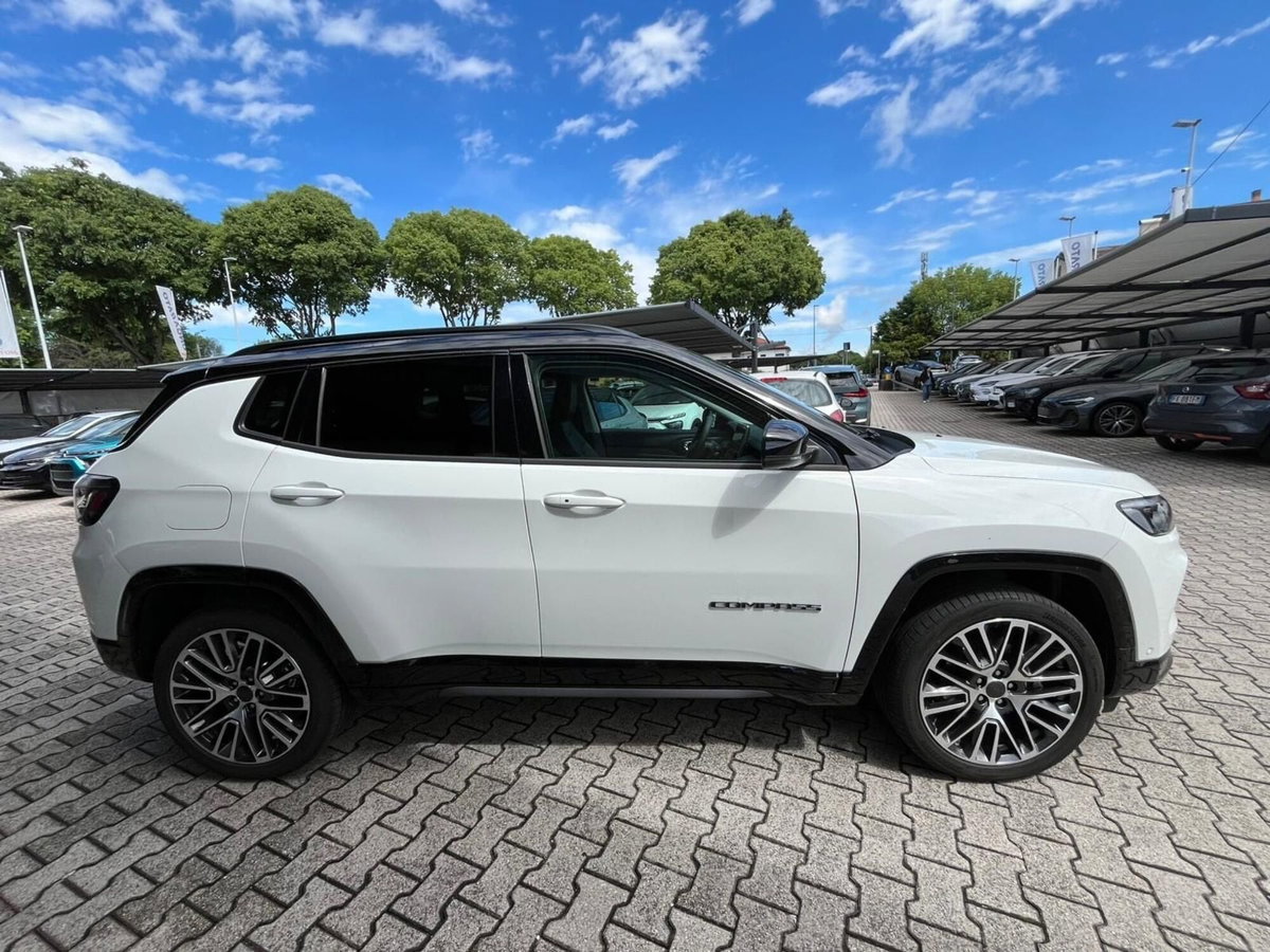 Jeep Compass 1.5 turbo t4 mhev Summit 2wd 130cv dct (4)
