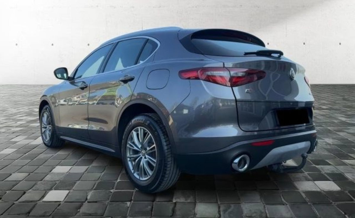 Alfa Romeo Stelvio Stelvio 2.0 Turbo 200 CV AT8 Q4 Super Business (3)