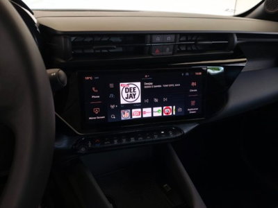 Alfa Romeo Junior 1.2 ibrida 145cv edct6 (10)