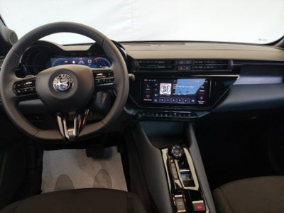 Alfa Romeo Junior 1.2 ibrida 145cv edct6 (8)