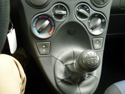 Fiat Panda 1.3 MJT 16V DPF 4x4 Climbing (12)