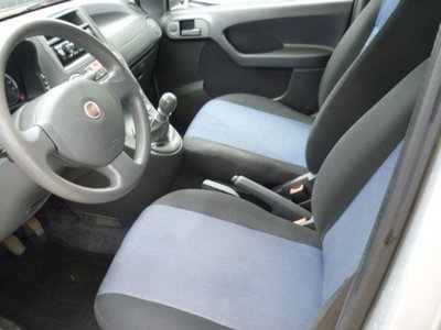 Fiat Panda 1.3 MJT 16V DPF 4x4 Climbing (8)