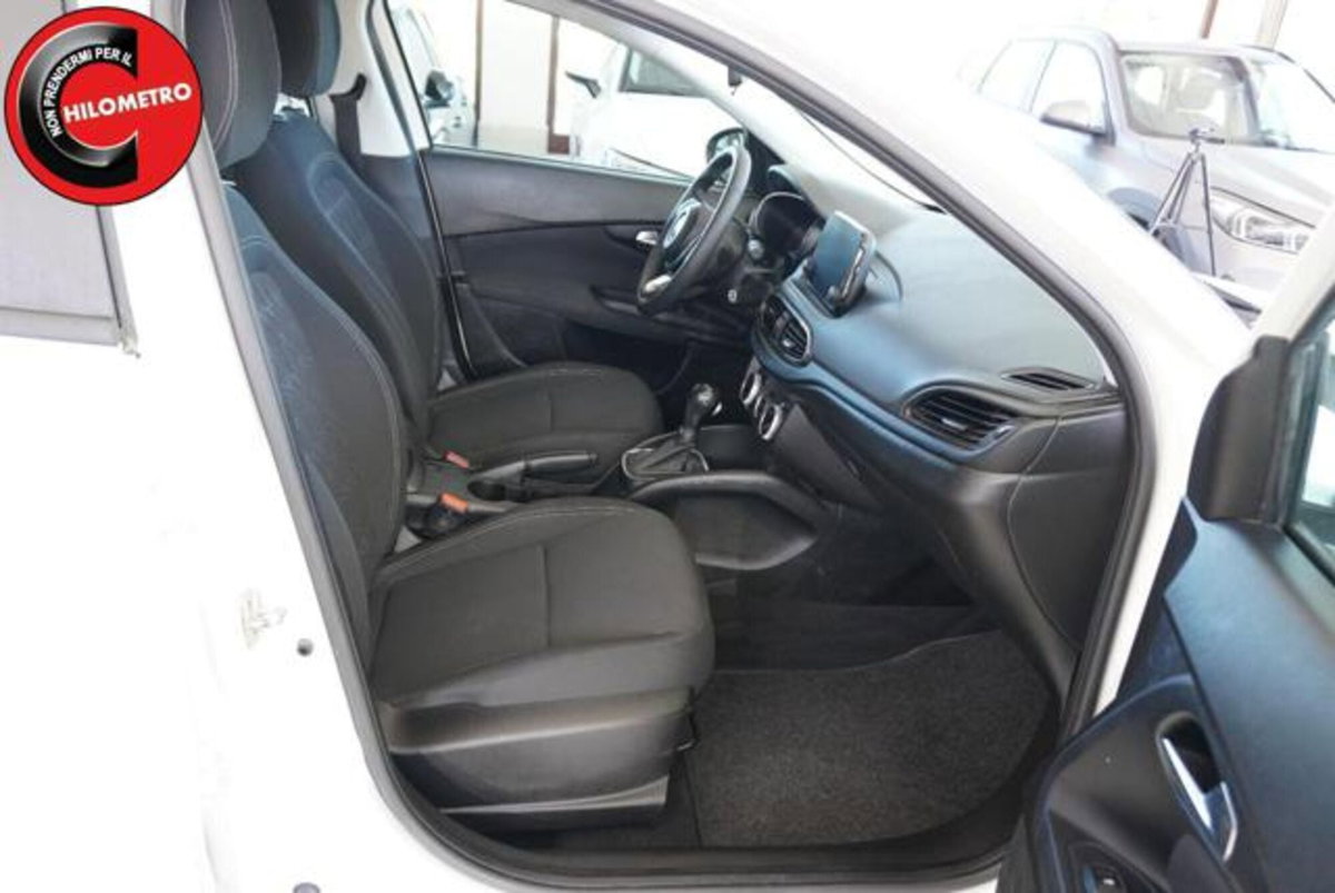 Fiat Tipo Tipo 5p 1.5 t4 hybrid Cross 130cv dct (10)