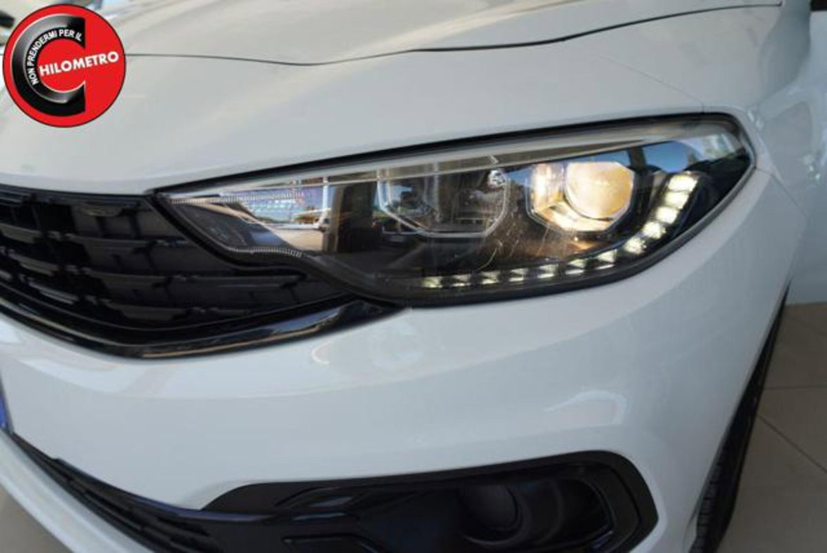 Fiat Tipo Tipo 5p 1.5 t4 hybrid Cross 130cv dct (14)