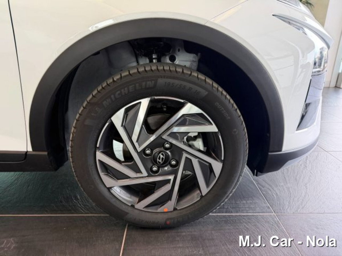 Hyundai Bayon 1.0 t-gdi Business 90cv mt (8)