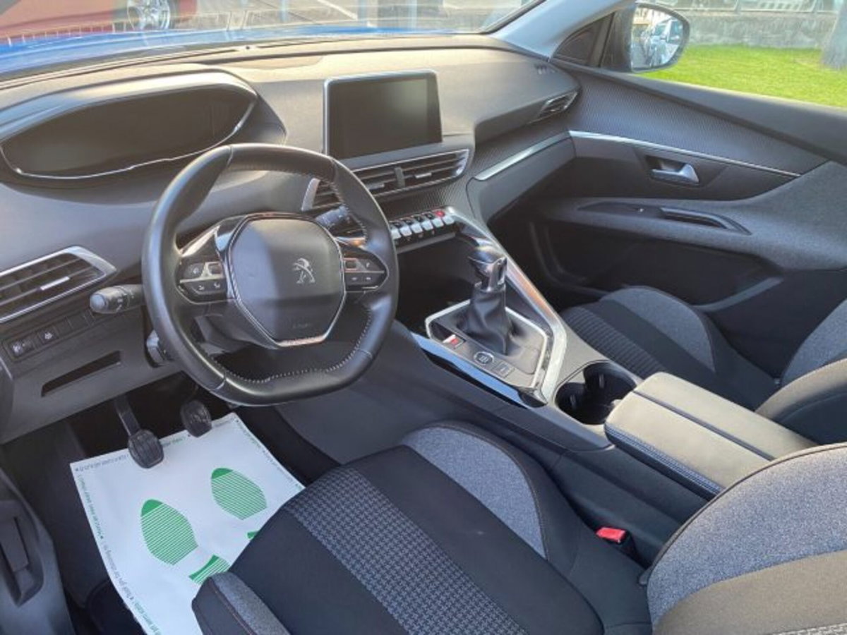 Peugeot 3008 BlueHDi 130 S&S GT (5)
