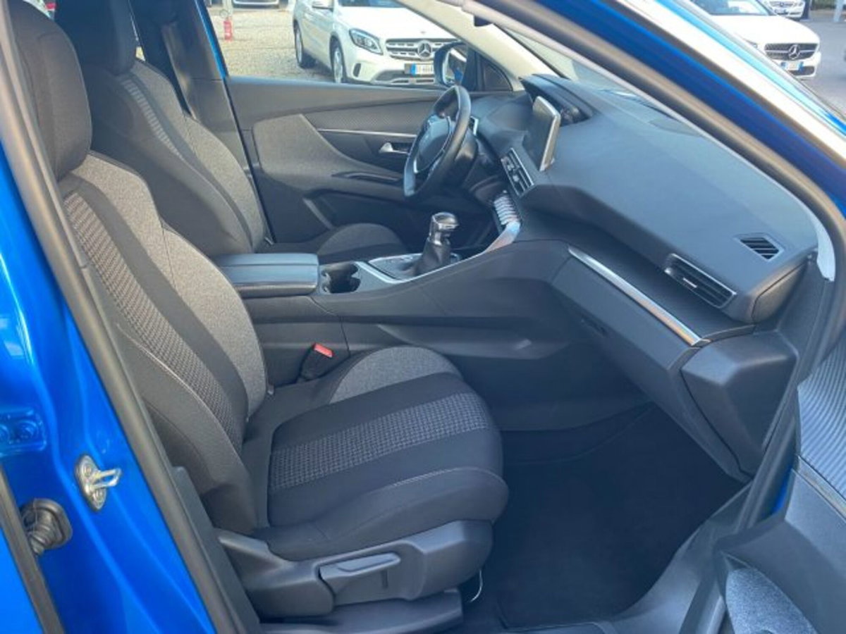 Peugeot 3008 BlueHDi 130 S&S GT (8)
