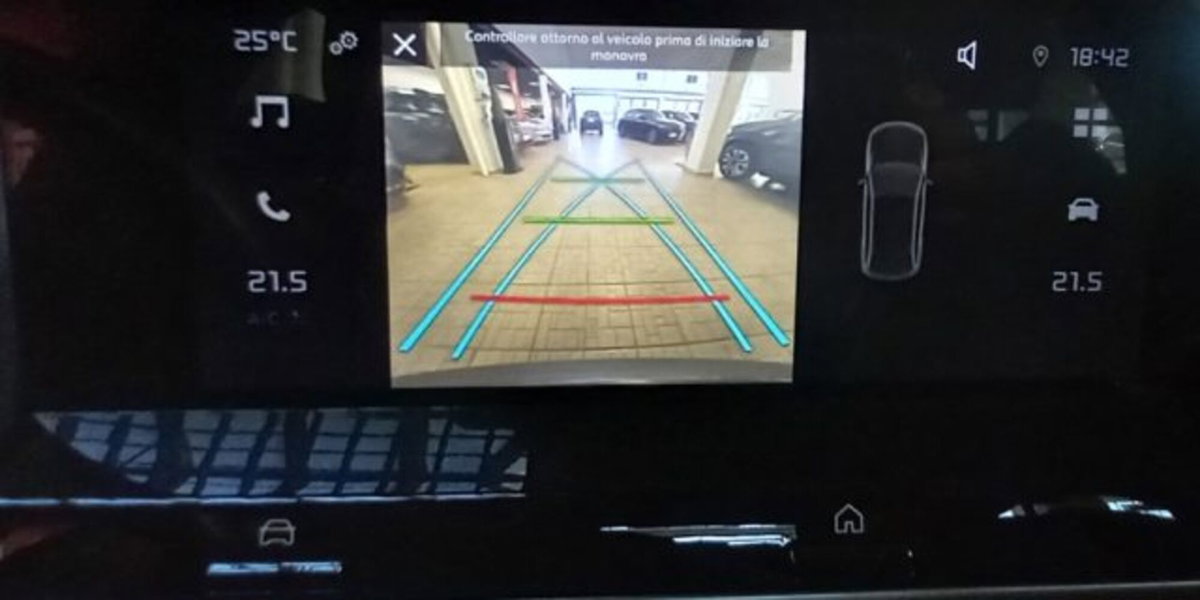 Citroen C4 BlueHDi 130 S&S EAT8 Feel Pack (18)