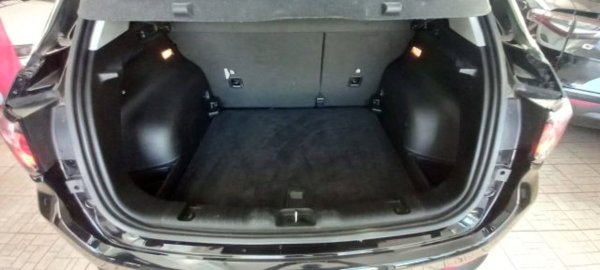 Jeep Compass 1.6 Multijet II 2WD Limited (6)