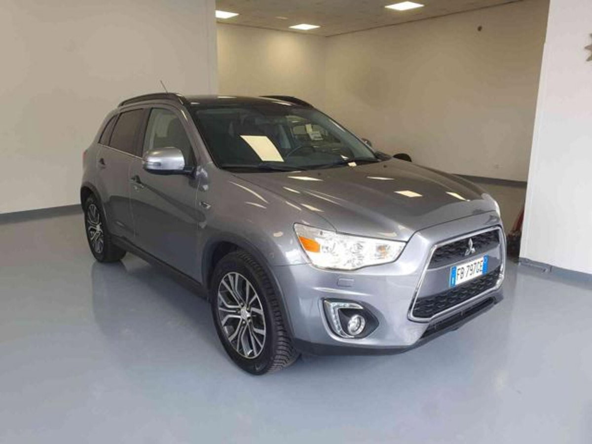 Mitsubishi ASX 1.6 DI-D 114 CV 4WD Instyle Panoramic (2)