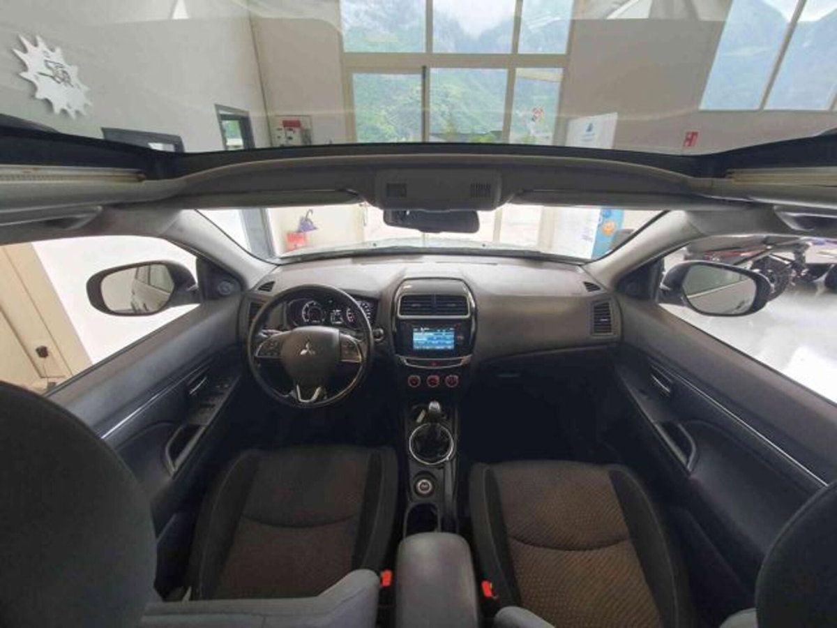 Mitsubishi ASX 1.6 DI-D 114 CV 4WD Instyle Panoramic (7)