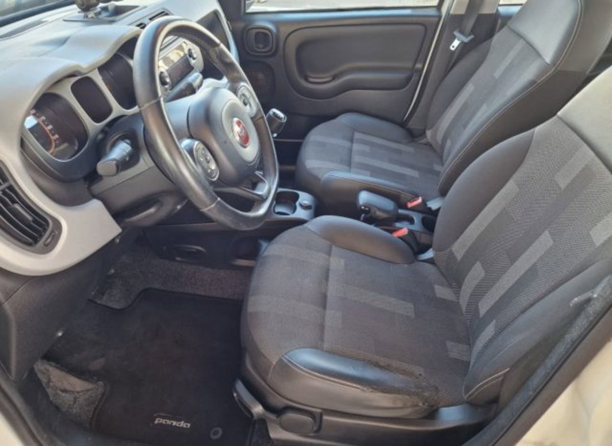 Fiat Panda 1.2 City Cross (11)
