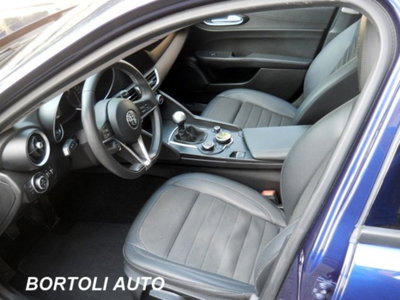 Alfa Romeo Giulia 2.2 Turbodiesel 150 CV (7)