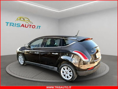 Lancia Delta 1.6 MJT DPF Gold (2)